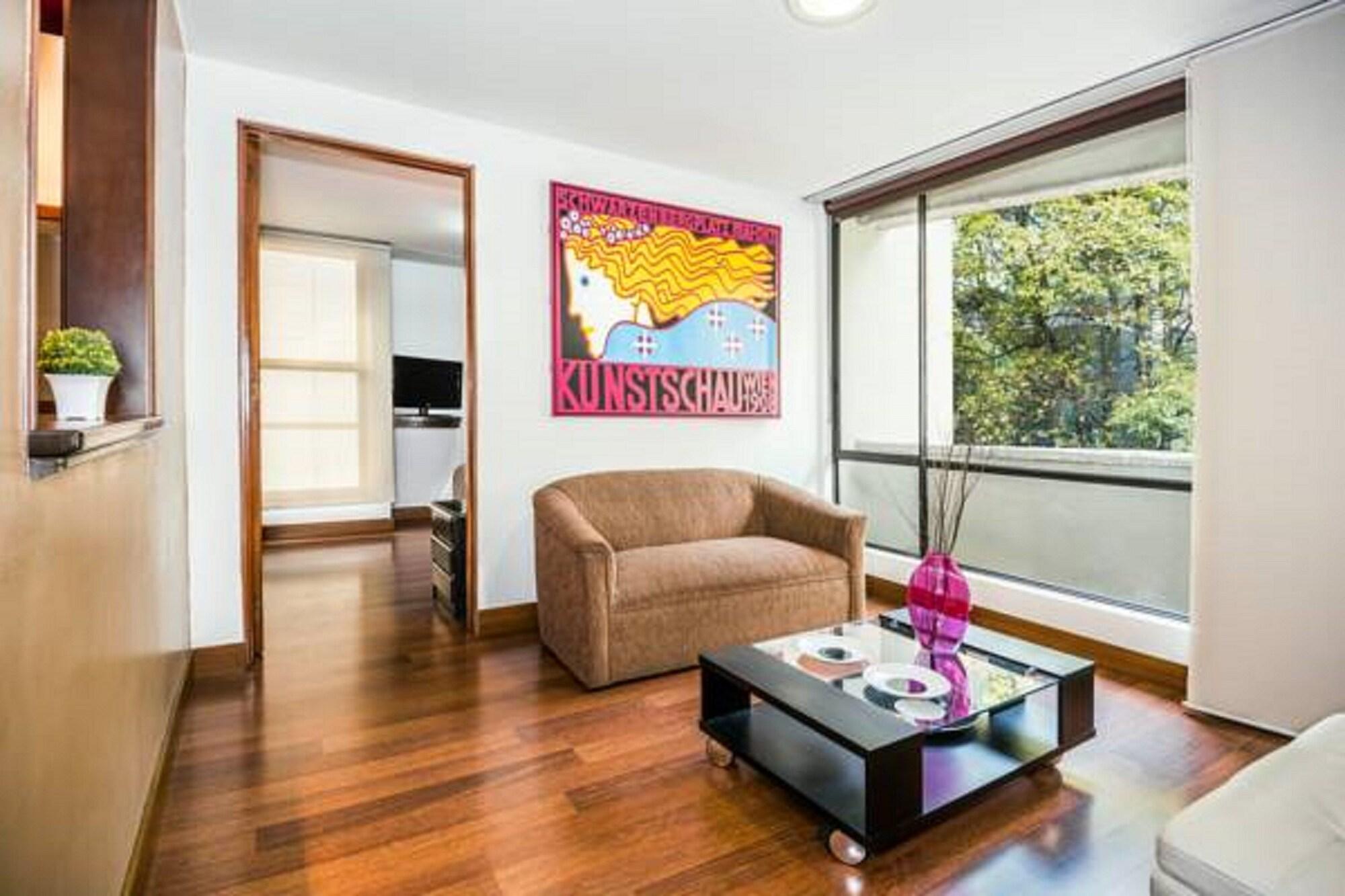 Lloyds Apartasuites Parque 93 Bogotá Eksteriør billede