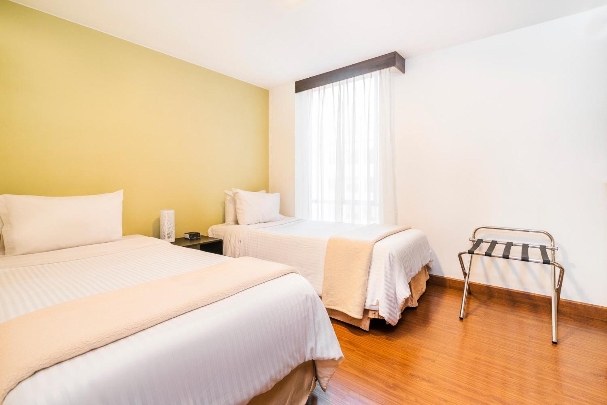 Lloyds Apartasuites Parque 93 Bogotá Eksteriør billede
