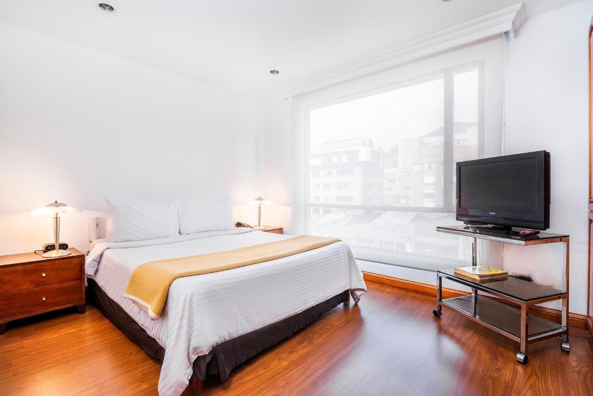 Lloyds Apartasuites Parque 93 Bogotá Eksteriør billede