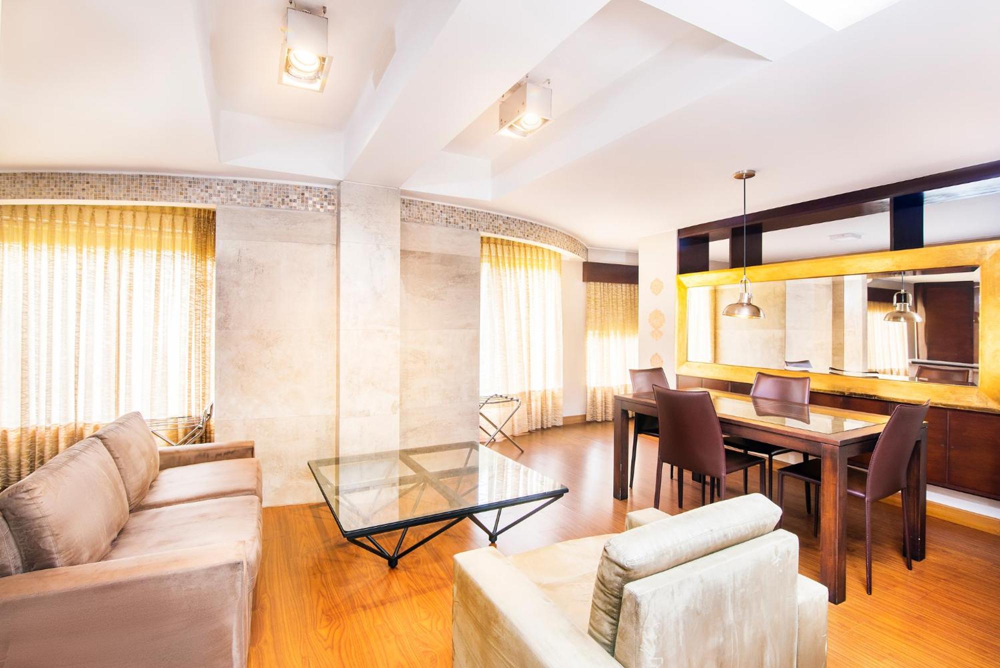 Lloyds Apartasuites Parque 93 Bogotá Eksteriør billede