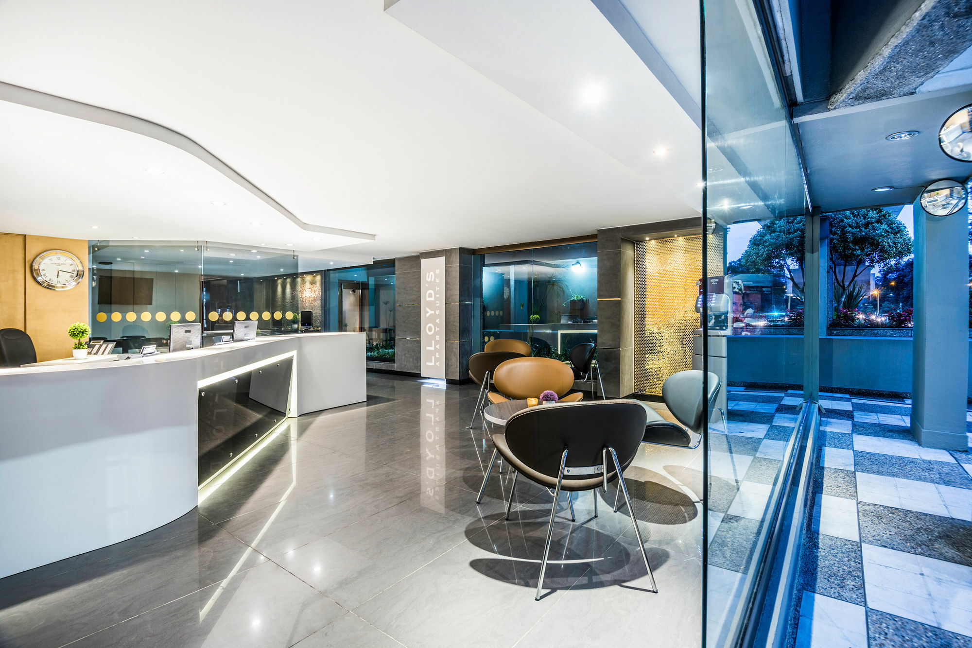 Lloyds Apartasuites Parque 93 Bogotá Eksteriør billede