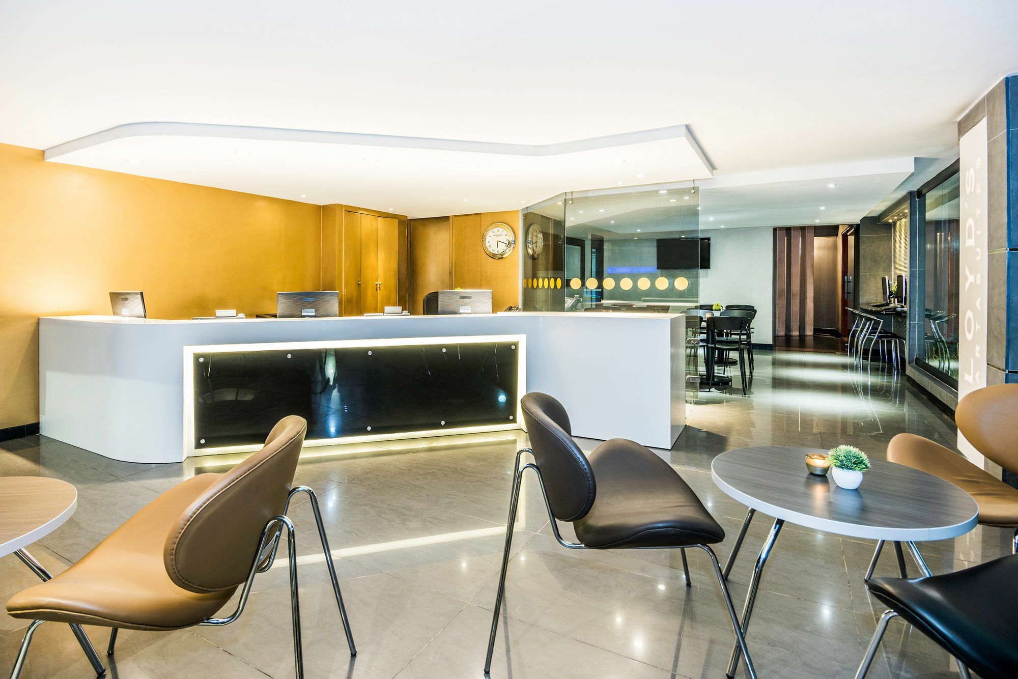Lloyds Apartasuites Parque 93 Bogotá Eksteriør billede